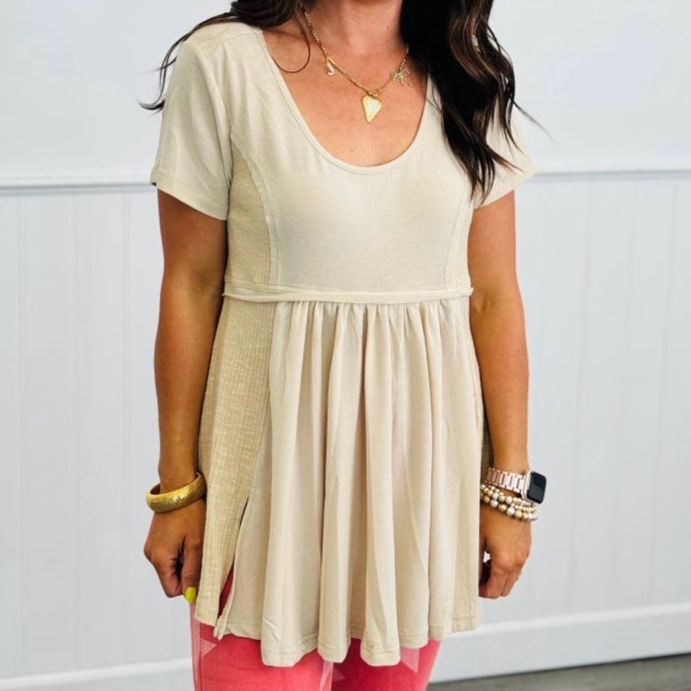 Chic Cream Short Sleeve Tunic